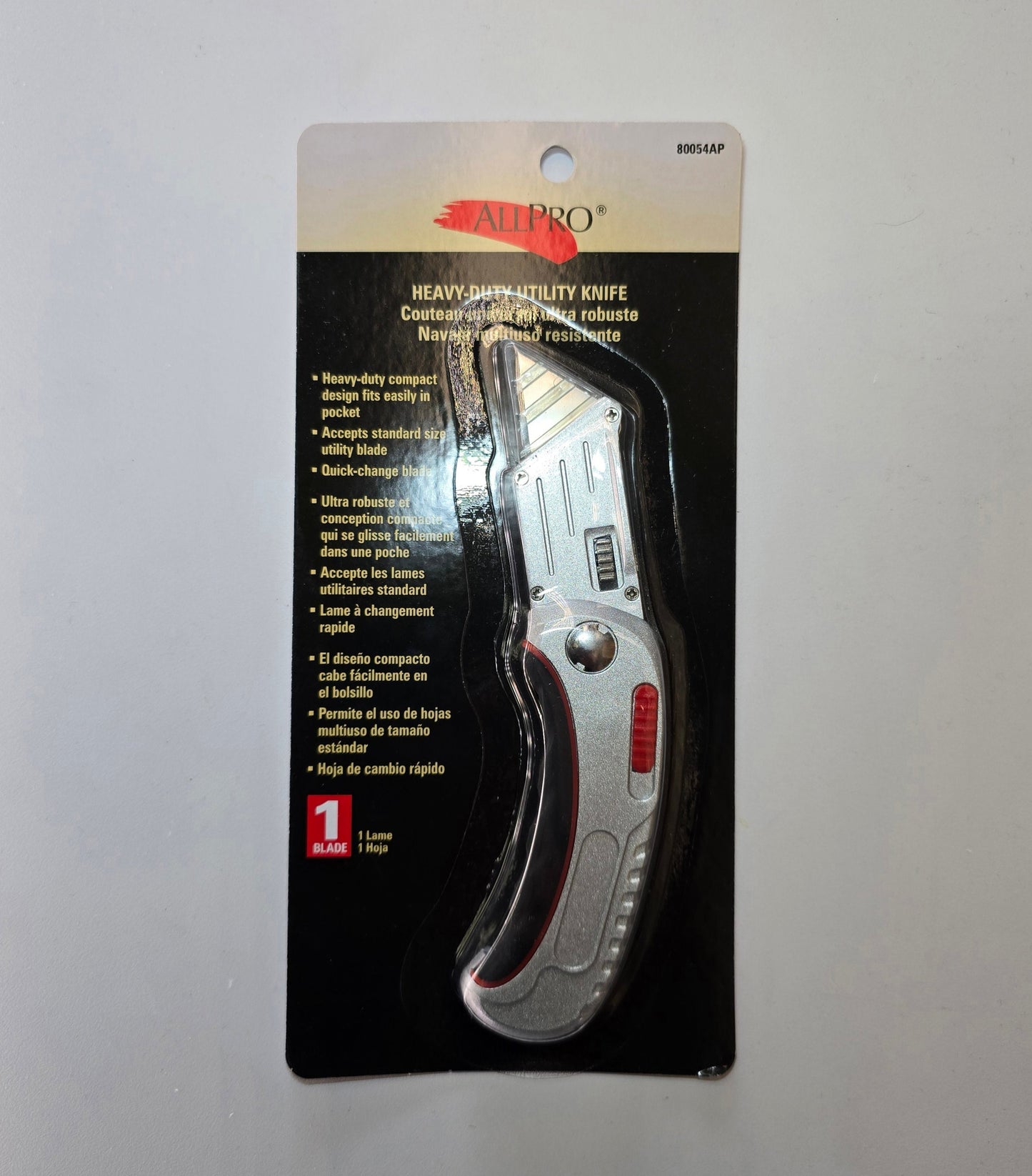 Heavy-Duty Utility Knife